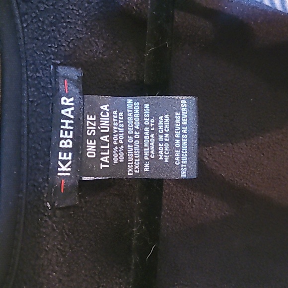 Ike Behar Reversible Soft Cozy Fashion Wrap - Picture 2 of 9